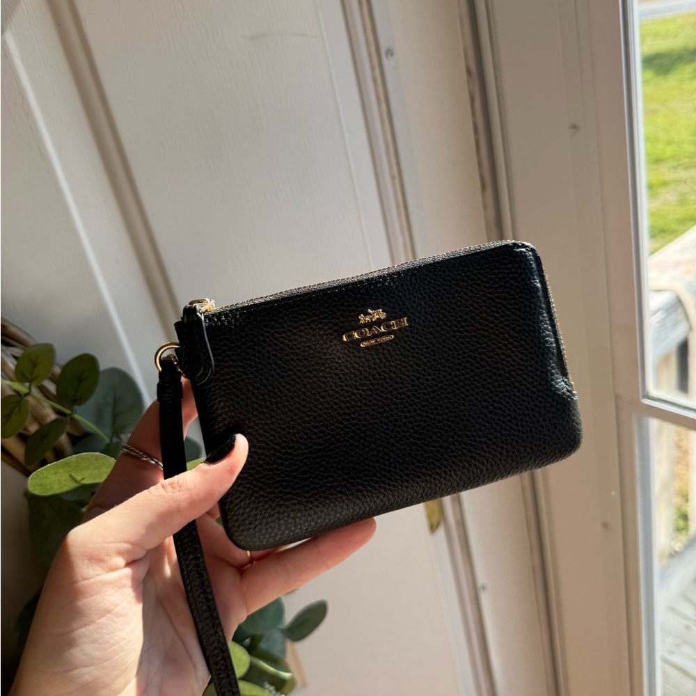 Coach Black 2 Pocket Wristlet